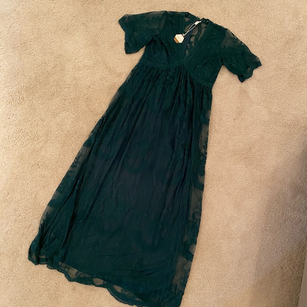 Stunning maternity dress!